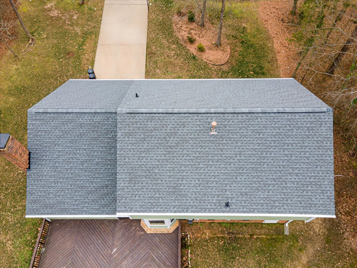 When to Replace a Roof: A Comprehensive Guide