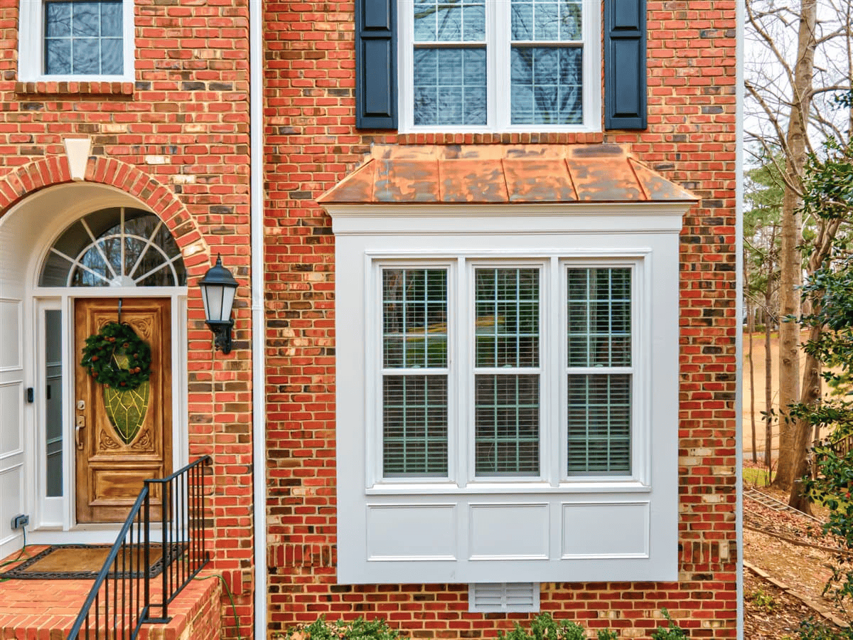 Window Replacement vs. Repair: What’s Right for Your Raleigh Home?