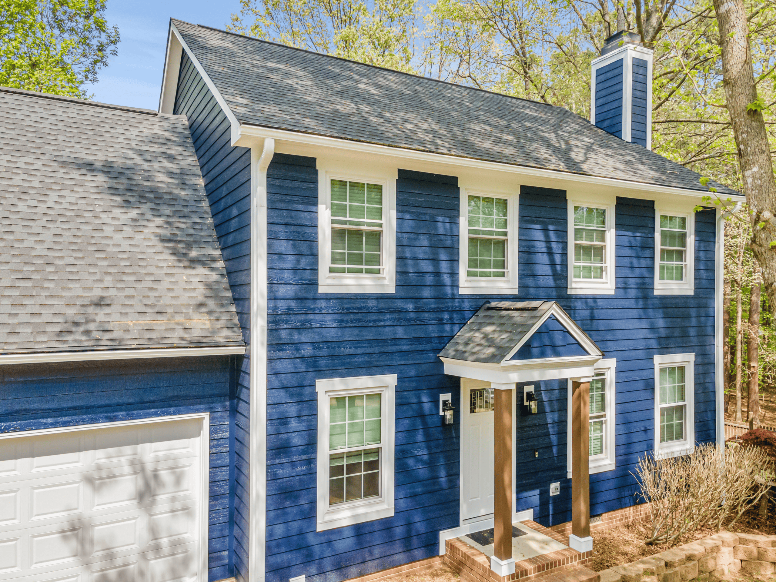 Fiber Cement vs Vinyl Siding – Complete Guide